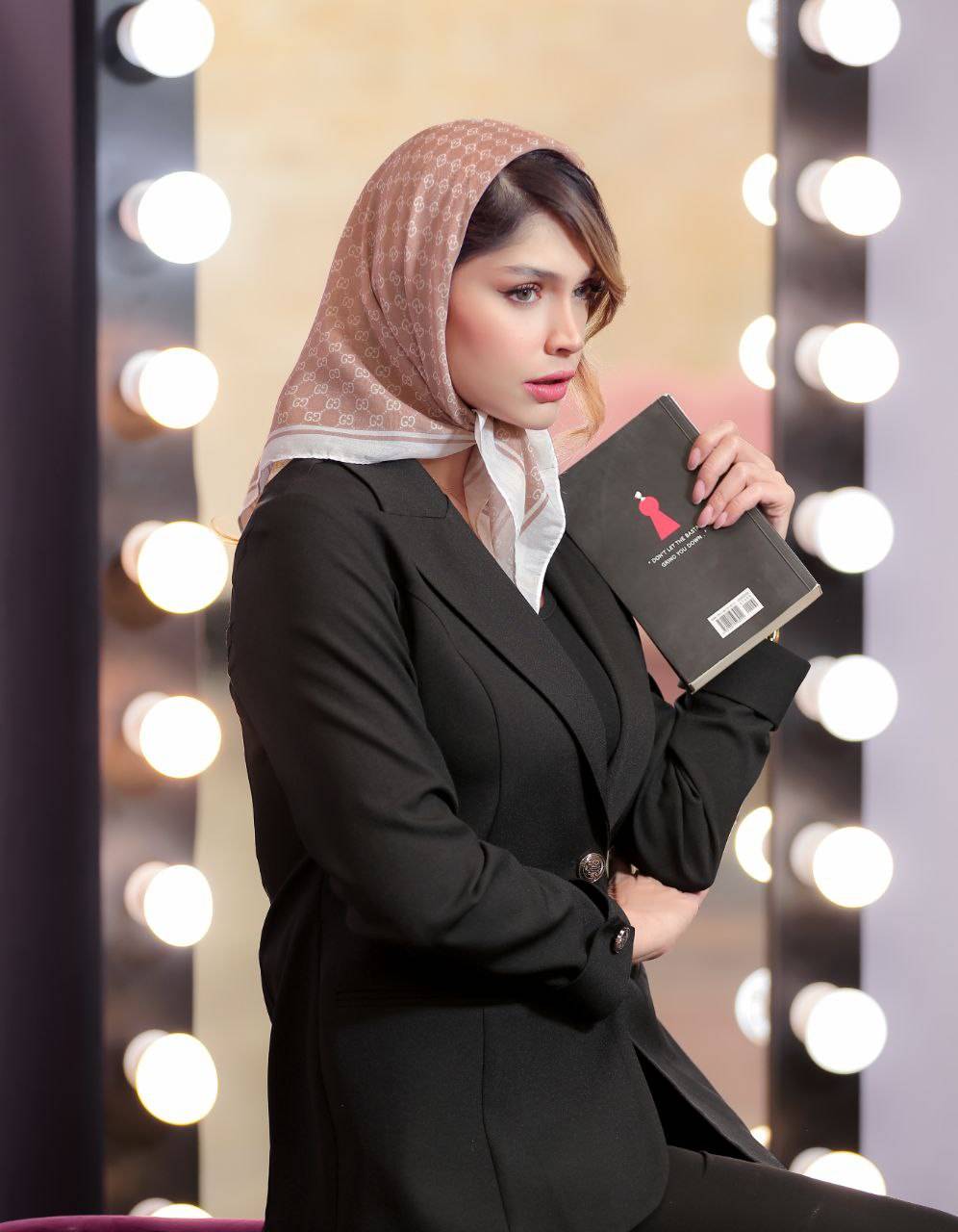 تصویر مینی اسکارف گوچی پنکیکی - هستیا گالری