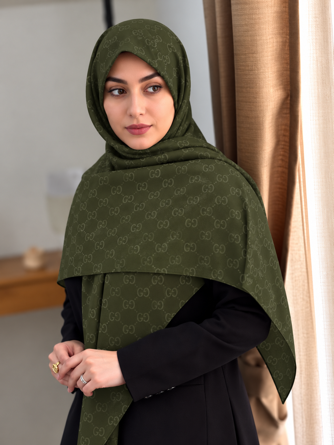 روسری سوپرنخ، گوچی سبز زیتونی