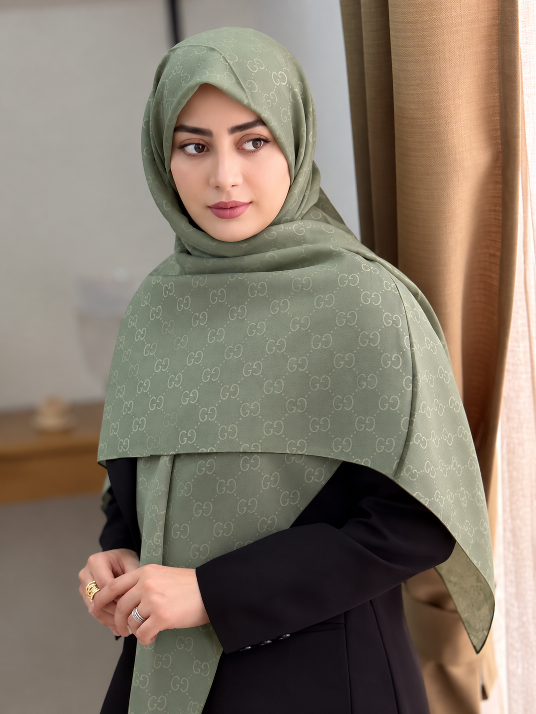 روسری سوپرنخ، گوچی سبز پاستیلی