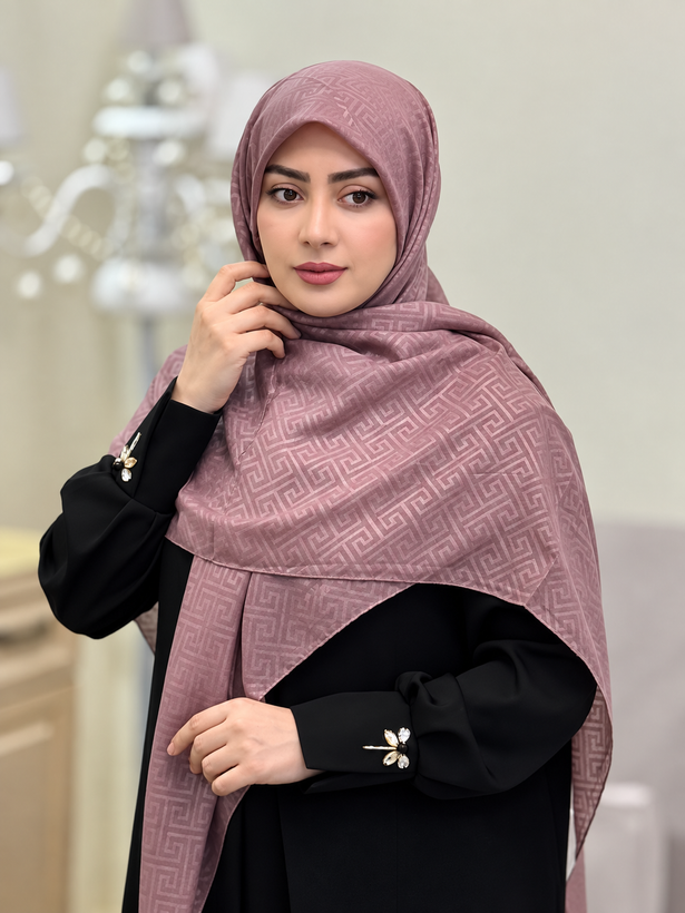 روسری سوپرنخ، ورساچ کالباسی