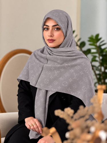 روسری دنیز، الوی طوسی
