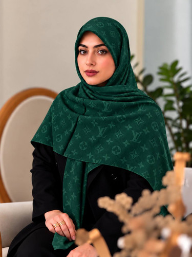 روسری دنیز، الوی سبز زمردی